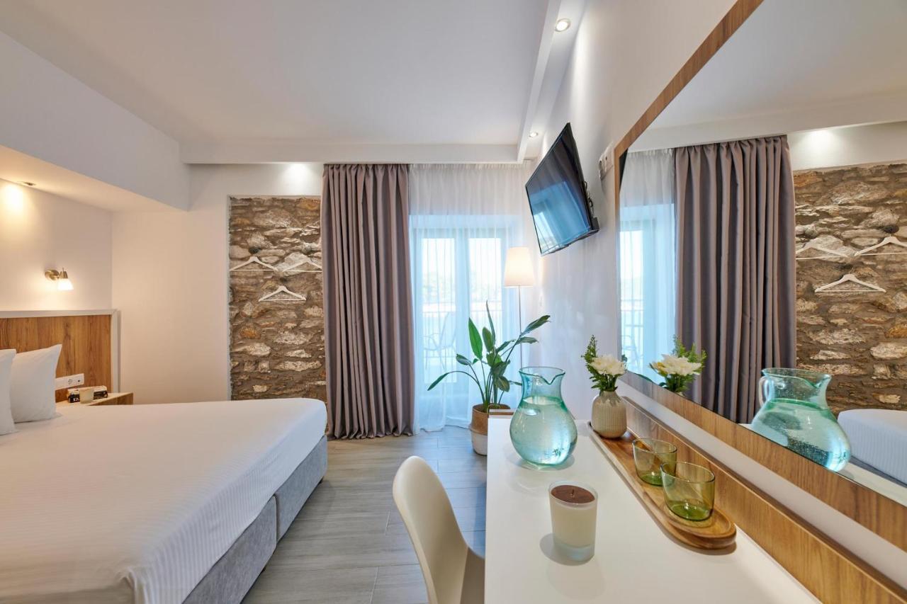 The Water Aparthotel Skiathos Town Luaran gambar