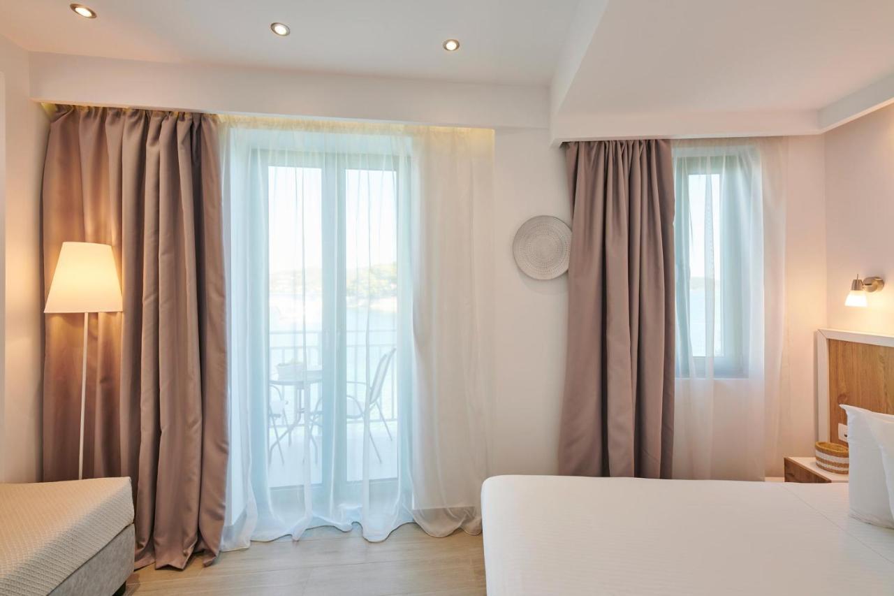 The Water Aparthotel Skiathos Town Luaran gambar